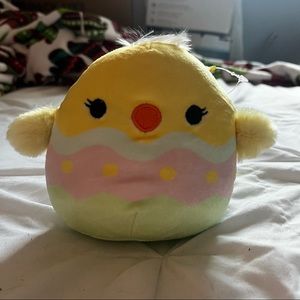 Aimee the Chick Squishmallow